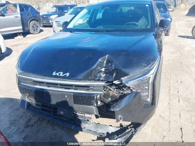 3KPFU4DE4SE165815 KIA K4 Ex/ex+