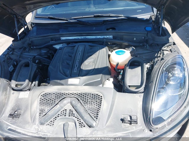 Porsche Macan Gts 2018 WP1AG2A59JLB65291 Image 10