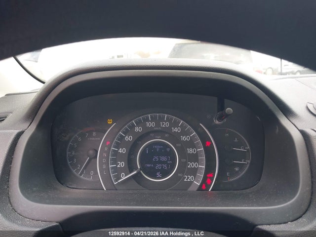 12592914 :رقم المزاد ، 2HKRM4H44FH102262 vin ، 2015 Honda Cr-v Se مزاد بيع