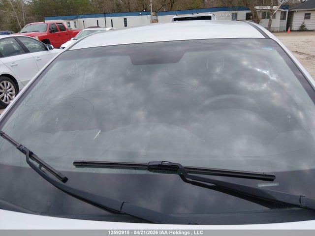 2019 Hyundai Ioniq Hybrid Essential მანქანა იყიდება აუქციონზე, vin: KMHC75LC2KU108767, აუქციონის ნომერი: 12592915