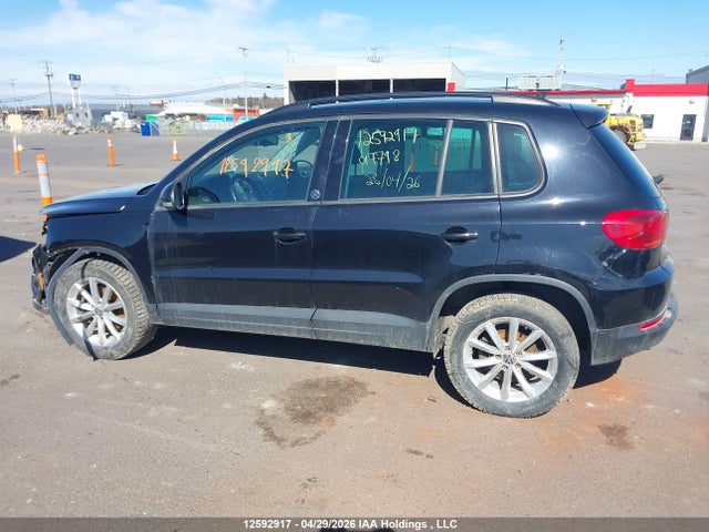 12592917 :رقم المزاد ، WVGNV7AX1HK017798 vin ، 2017 Volkswagen Tiguan Wolfsburg مزاد بيع