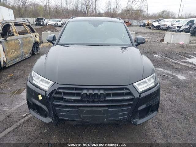 WA1ENAFY8L2053445 Audi Q5 Titanium Premium Plus