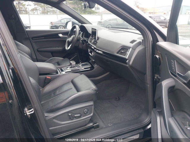 WA1ENAFY8L2053445 Audi Q5 Titanium Premium Plus