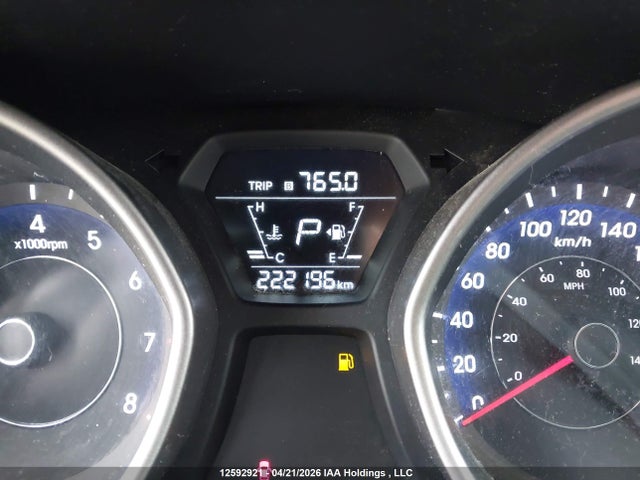 Hyundai Elantra 2015 5NPDH4AE2FH566667 Image 16