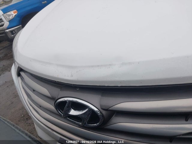5XYZT3LB2HG425626 Hyundai SANTA FE SPORT
