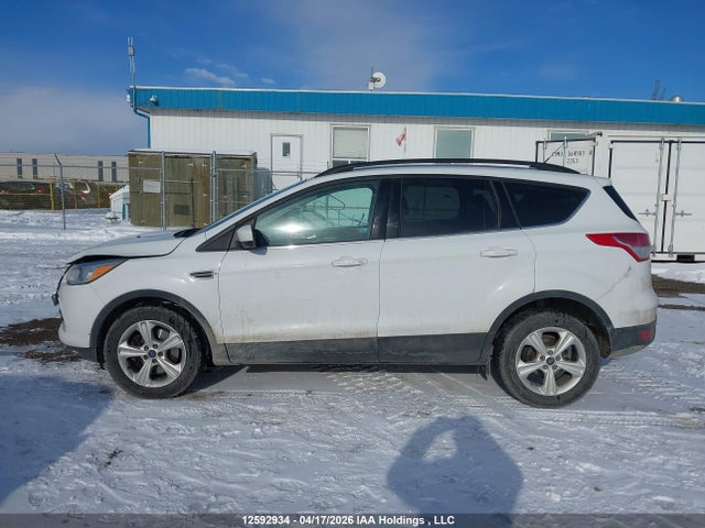 Продаж на аукціоні авто 2015 Ford Escape Se, vin: 1FMCU9GX6FUC68217, номер лоту: 12592934