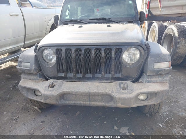 1C4HJXDN6KW687385 Jeep Wrangler Unlimited Sport