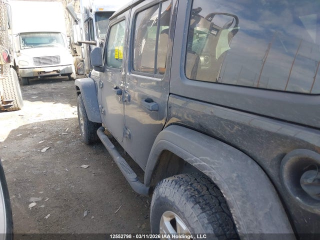 1C4HJXDN6KW687385 Jeep Wrangler Unlimited Sport