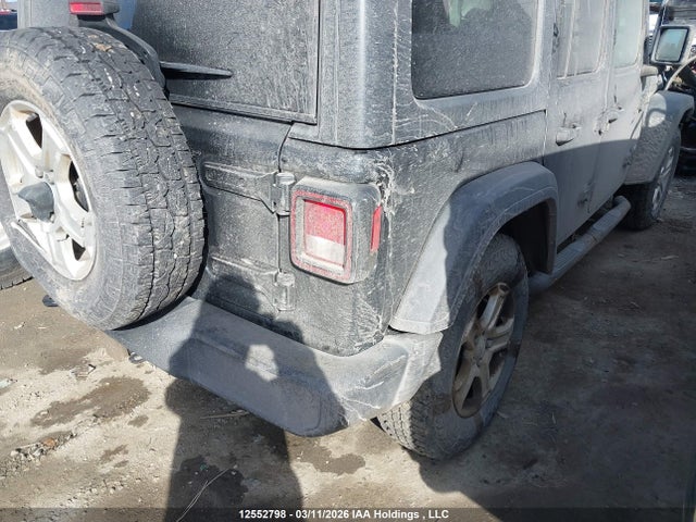 1C4HJXDN6KW687385 Jeep Wrangler Unlimited Sport