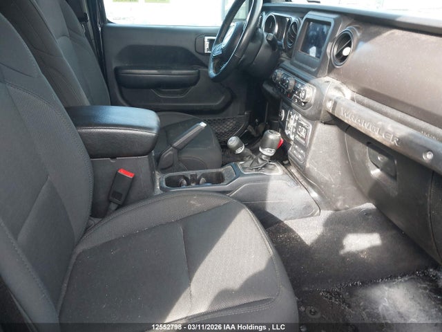 1C4HJXDN6KW687385 Jeep Wrangler Unlimited Sport