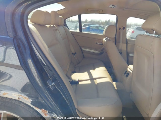 12585711 :رقم المزاد ، WBAPG7C55BA795759 vin ، 2011 Bmw 323 I مزاد بيع
