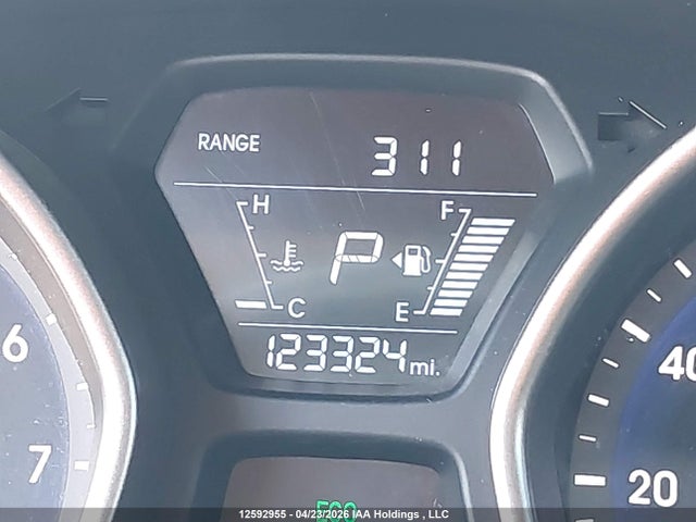 2015 Hyundai Elantra Limited მანქანა იყიდება აუქციონზე, vin: 5NPDH4AE3FH600244, აუქციონის ნომერი: 12592955