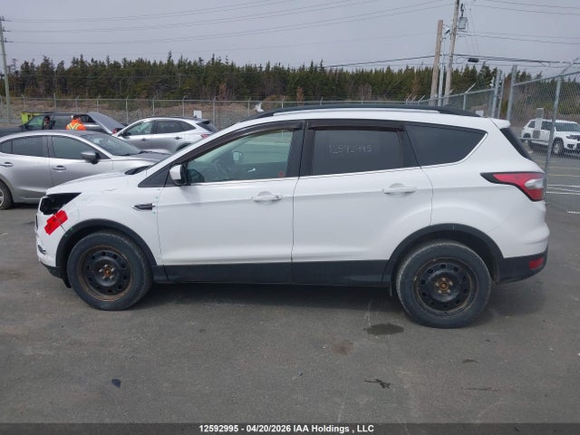 Продаж на аукціоні авто 2018 Ford Escape Sel, vin: 1FMCU9HD5JUD52705, номер лоту: 12592995