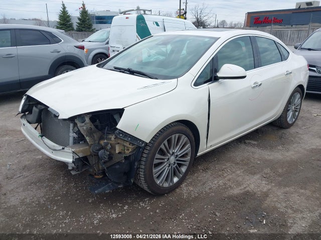 12593008 :رقم المزاد ، 1G4PS5SK4F4133393 vin ، 2015 Buick Verano مزاد بيع