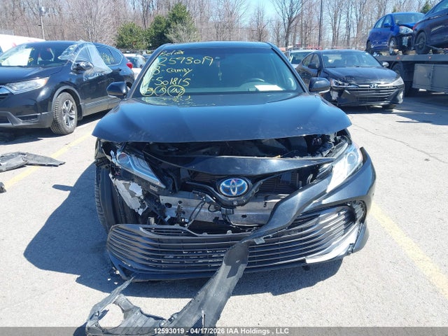 2018 Toyota Camry მანქანა იყიდება აუქციონზე, vin: 4T1B21HK0JU501815, აუქციონის ნომერი: 12593019