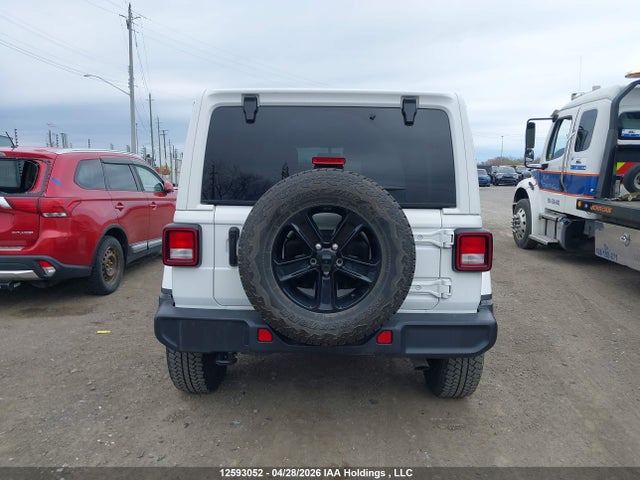 1C4HJXEN1PW587328 Jeep TJ