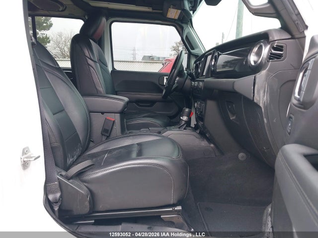 1C4HJXEN1PW587328 Jeep TJ