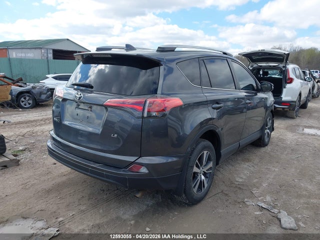 Toyota RAV4 LE 2018 2T3ZFREV9JW508284 Image 4