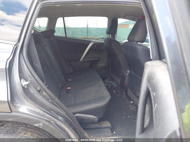 Toyota RAV4 LE 2018 2T3ZFREV9JW508284 Image 8
