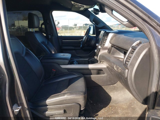 12593058 :رقم المزاد ، 1C6SRFVT7NN205031 vin ، 2022 Ram 1500 Sport مزاد بيع