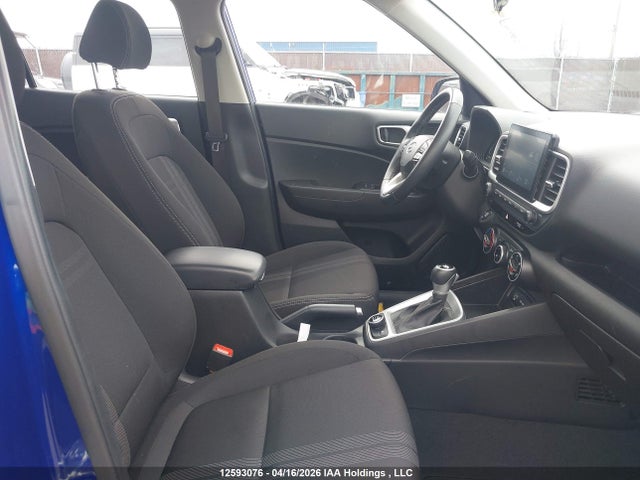 KMHRC8A30RU301214 Hyundai Venue Sel/limited