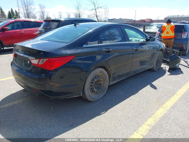 Продажа на аукционе авто 2013 Hyundai Sonata Gls, vin: 5NPEB4AC7DH624953, номер лота: 12593083