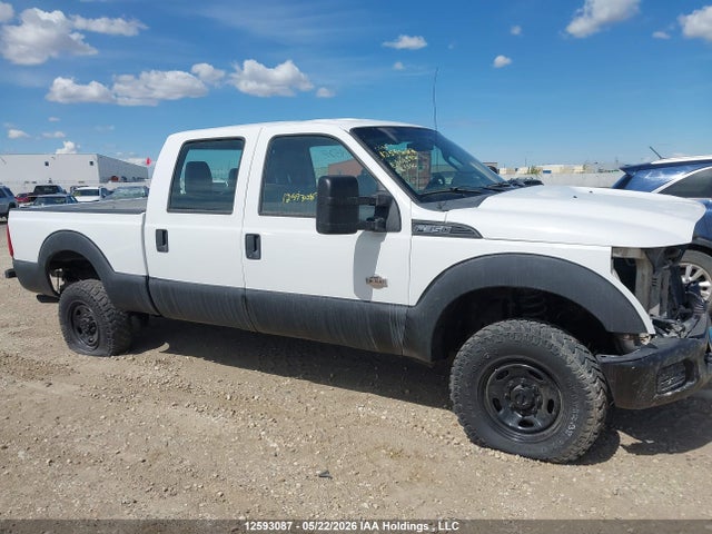 12593087 :رقم المزاد ، 1FT8W3B66GEB08592 vin ، 2016 Ford F-350 Xl مزاد بيع