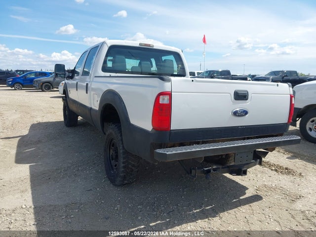 12593087 :رقم المزاد ، 1FT8W3B66GEB08592 vin ، 2016 Ford F-350 Xl مزاد بيع