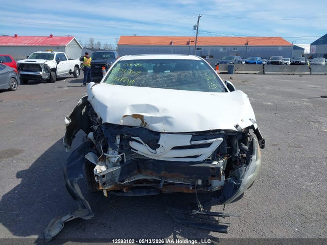 12593102 :رقم المزاد ، 2T1BE4EE1BC047245 vin ، 2011 Toyota Corolla مزاد بيع
