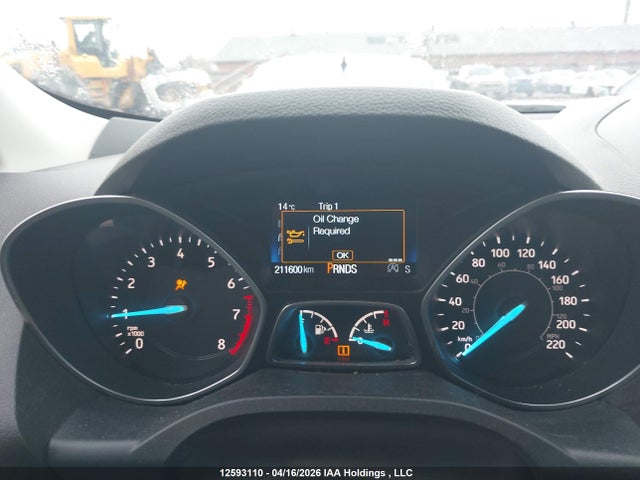 1FMCU9G99HUE78234 Ford ESCAPE SE