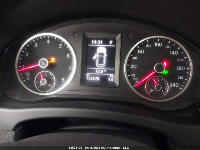 WVGJV3AXXEW513520 Volkswagen Tiguan