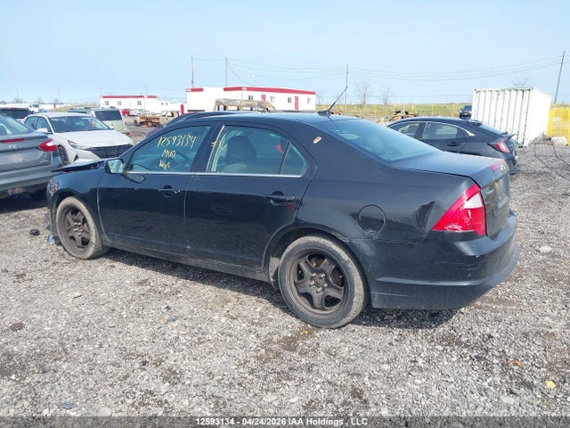 12593134 :رقم المزاد ، 3FAHP0HA0BR246941 vin ، 2011 Ford Fusion Se مزاد بيع