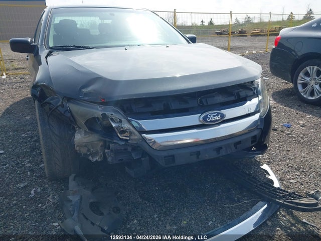 12593134 :رقم المزاد ، 3FAHP0HA0BR246941 vin ، 2011 Ford Fusion Se مزاد بيع