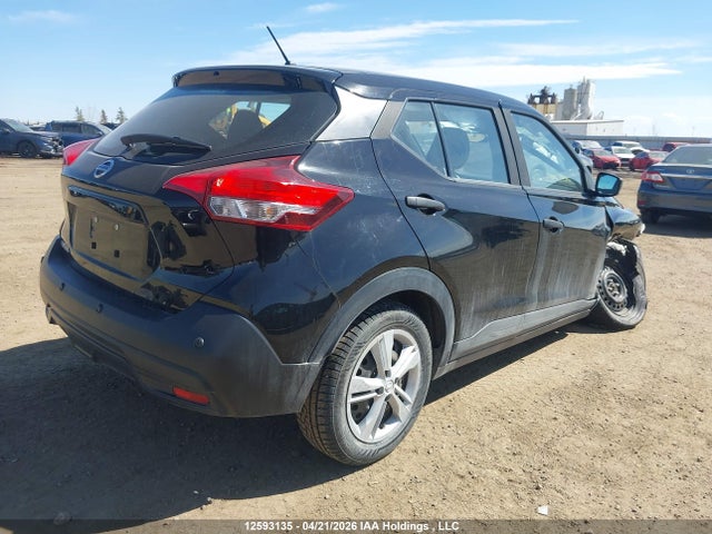 12593135 :رقم المزاد ، 3N1CP5BV4LL541383 vin ، 2020 Nissan Kicks S مزاد بيع