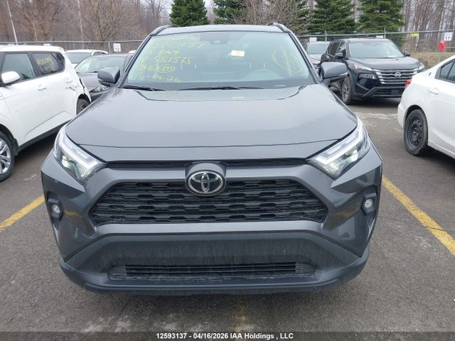 2025 Toyota Rav4 Xle მანქანა იყიდება აუქციონზე, vin: 2T3R1RFV3SC581375, აუქციონის ნომერი: 12593137