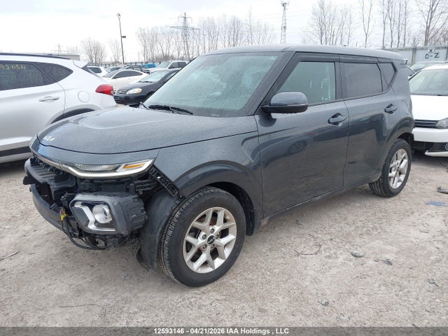 2022 Kia Soul Ex მანქანა იყიდება აუქციონზე, vin: KNDJ33AU2N7797512, აუქციონის ნომერი: 12593146
