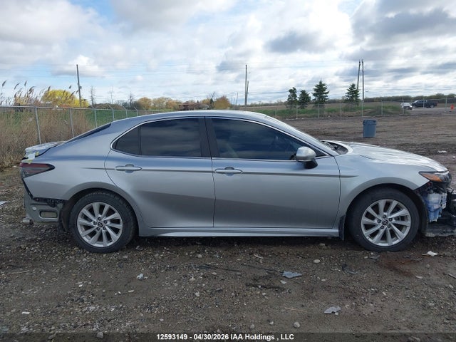 4T1G11AK6NU672089 Toyota CAMRY SE