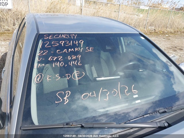 4T1G11AK6NU672089 Toyota CAMRY SE