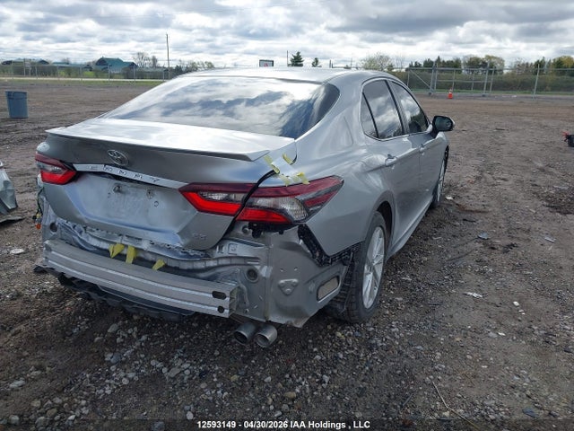 4T1G11AK6NU672089 Toyota CAMRY SE