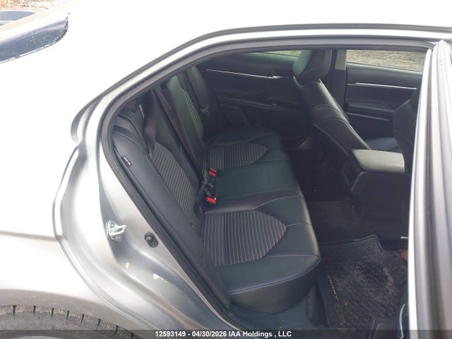 4T1G11AK6NU672089 Toyota CAMRY SE