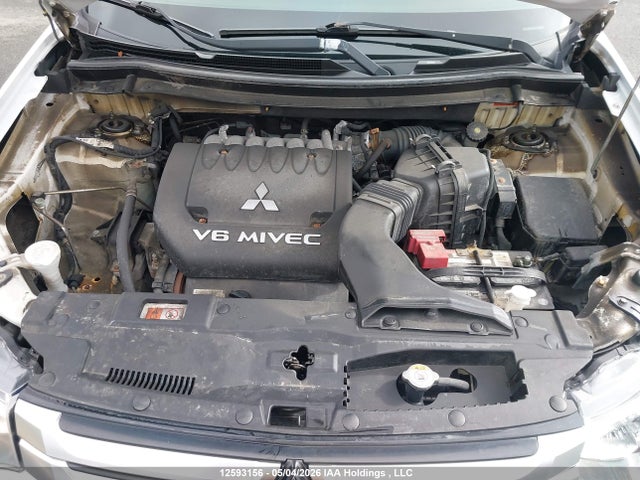 Mitsubishi Outlander Se 2015 JA4JZ3AX1FZ603822 Image 10