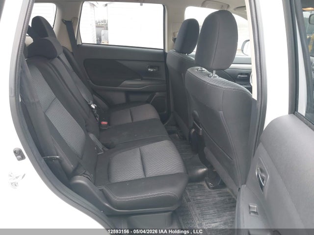 Mitsubishi Outlander Se 2015 JA4JZ3AX1FZ603822 Image 8