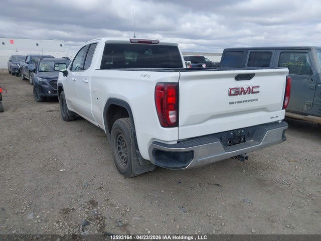 1GTR9BEK0KZ273960 GMC Sierra K1500 Sle