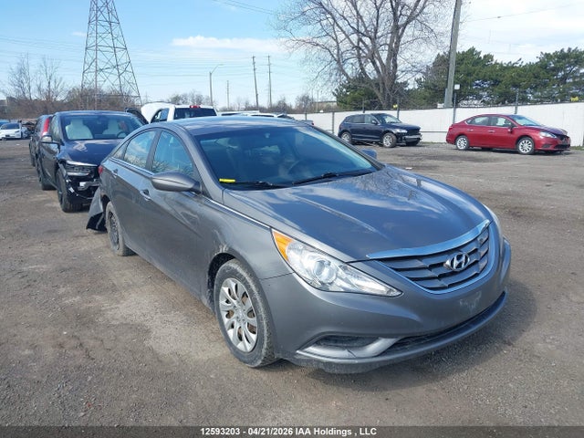 2013 Hyundai Sonata Gls მანქანა იყიდება აუქციონზე, vin: 5NPEB4AC2DH766482, აუქციონის ნომერი: 12593203