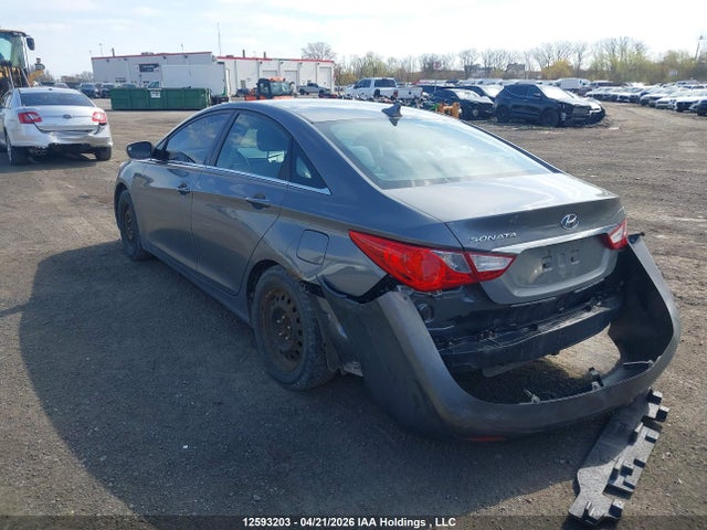 2013 Hyundai Sonata Gls მანქანა იყიდება აუქციონზე, vin: 5NPEB4AC2DH766482, აუქციონის ნომერი: 12593203
