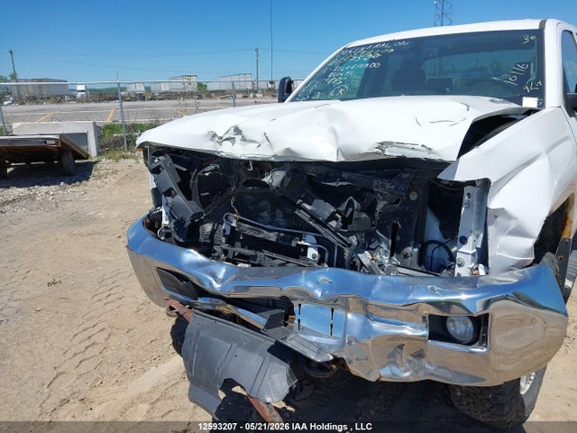 Chevrolet SILVERADO 2500HD 2015 1GC2KVE85FZ114885 Image 6