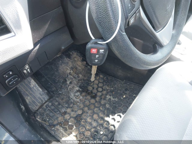 2T1BURHE0GC558819 Toyota COROLLA LE