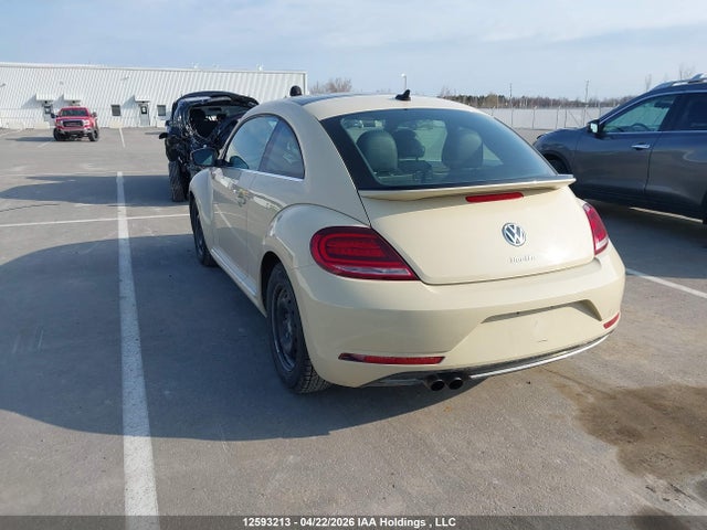 3VWJD7AT7KM700301 Volkswagen Beetle Wolfsburg Edition