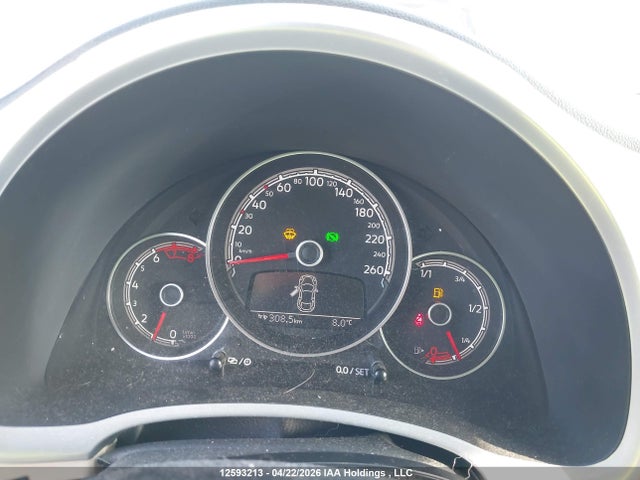 3VWJD7AT7KM700301 Volkswagen Beetle Wolfsburg Edition