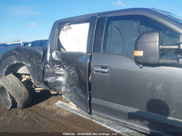 12593242 :رقم المزاد ، 1FTFW1EF9FFB50156 vin ، 2015 Ford F150 Supercrew مزاد بيع
